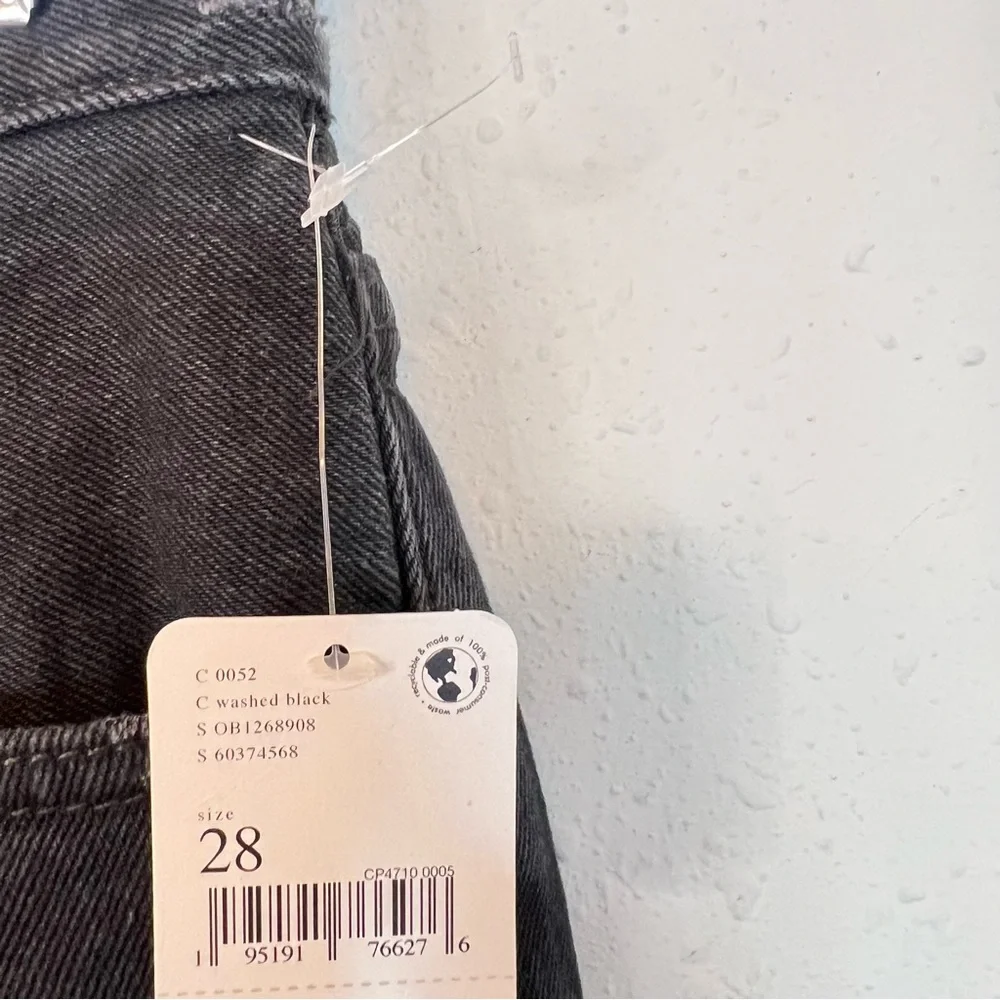 Free People Makai Women’s High Rise Cut Off Black Denim Shorts Size 28 NWT